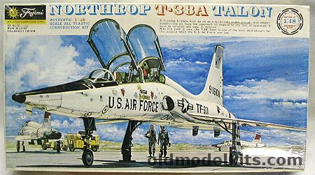 Fujimi 1/48 Northrop T-38A Talon - Advanced Trainer - USAF, FH-1-129 plastic model kit